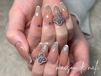 メゾン ド ナリ(maison de NALI)/スカルプ盛り放題12200円