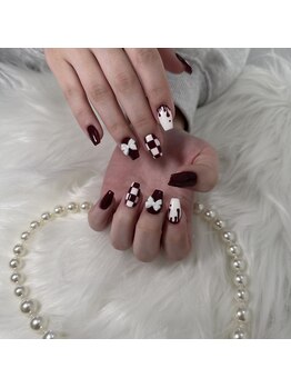 ラミル(Ramil)/ジェル持ち込みネイル