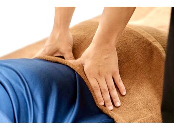 明身均整整体院/◎首の不調は腰とも関係が…