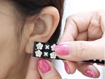 ポップライフ(POP LIFE)の写真/【全てのメニューにマッサージ付】ヘッド＋ネック＋耳ツボマッサージで心地よく血行を促進し不調もリセット