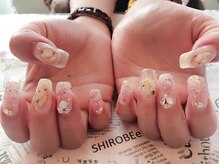 トータルサロン 白べぇーっ プラス/シェルグラデーションネイル＊