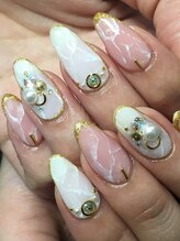 ルフリーク(Le Freak)/大理石ネイル
