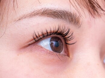 ベベバイココ 印西(BeBe bycoco 2nd)の写真/《デザイン力に定評あり◎》理想のお目元になるようスタッフが丁寧にカウンセリング&施術☆