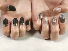 モグネイル(Mogunail)/大人アシンメトリーネイル