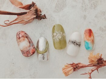 ネイルサロンアンドスクール ミュー(Nail Salon & school mieux)/秋ニュアンスネイル