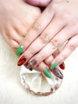 ネイルサロン エーナイン ザ ビッグ豊平店/持ち込みネイル