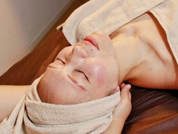 ニコジャム(nicojam)の写真/口コミ高評価維持人気サロン♪リフトUP小顔専門店の実力!土台の骨から整え速攻効果《頭蓋骨小顔矯正》