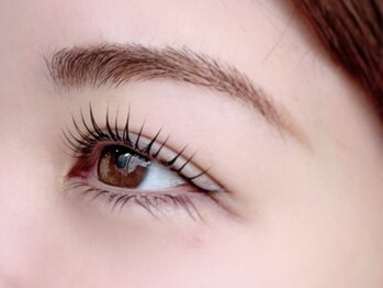 スターリー ラッシュ(Starry Lash)の写真/まつげ&眉Waxで朝の時短実現! 美人な目元を叶える！繊細で絶妙なバランスとデザイン!魅力溢れる顔立ちへ◎
