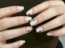 ユイット(HUIT)の雰囲気（ワンカラー/シンプルネイル/初回パラジェル無料）