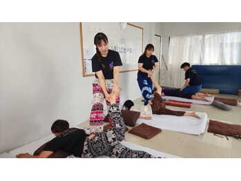 ファンディ 本厚木店(FANDEE)/チェンマイCNF　SCHOOLにて