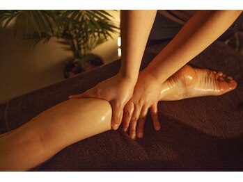 アモレア(amorea)/筋膜リンパドレナージュ