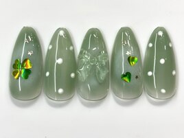 トレンドネイル