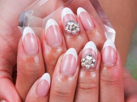 ブライダルや上品なシーンに♪