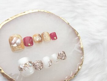 ココラーレ(cocorare)の写真/トレンドカラー豊富☆【フット定額¥7000~】ずっと同価格&ジェルオフ無料♪+¥3000で角質ケアとセットも◎