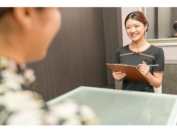 シェイプ 豊橋駅前店/