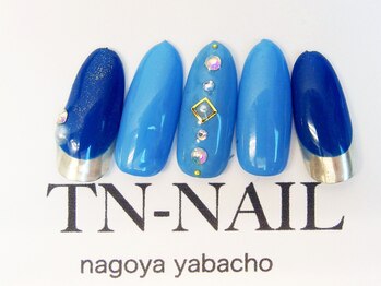ティーエヌ 名古屋矢場町店/デザインネイル¥6980