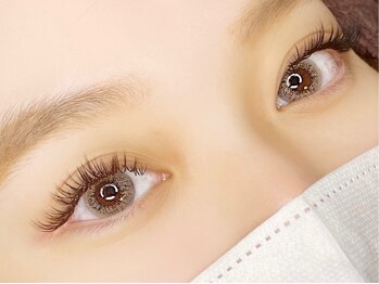 キートアイラッシュ 金沢文庫(Kiito eyelash)の写真/圧倒的!!濃さ◎モチ◎バインドロックで存在感あるボリュームまつ毛★頻繁にメンテナンスに通えない方にも！