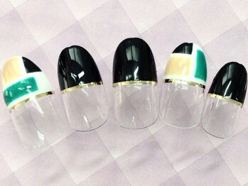 モアネイル 笹塚店(MOAH NAIL)/定額制、初回オフ無料で7150円♪