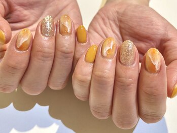 ネイルズ ララ(nails Lala)/トロピカルカラー。