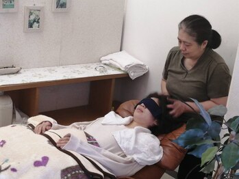 英国式リフレクソロジーサロン おやゆびひめ/ヘッド&ショルダー