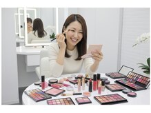 スタイルナビ 銀座の雰囲気（パーソナルカラーコスメが試せる『ポイントメイク付』メニュー♪）