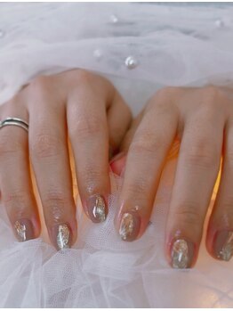 アイラスジュニア(AILAS.Jr)の写真/【オトナ女子を魅了する定額メニューあり★】季節やトレンドに合わせてオシャレで可愛い指先を演出…♪