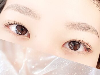 アイラッシュリゾートカハラ 綾瀬店/ハリウッドブロウリフト