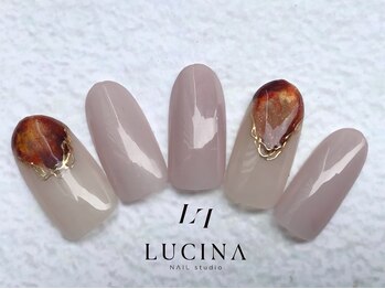 ネイルスタジオ ルキナ(LUCINA)/H-846大人上品べっ甲ネイル