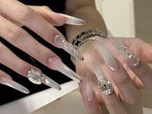 ミュウミュウ(miumiu)/冬限定ネイル特集