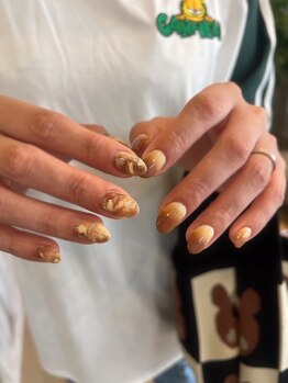 カフェラテネイル・Yuina