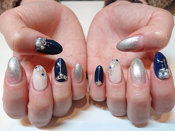 アールエム(Rm)/1月◎ネイル