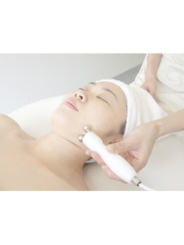 ホウレイ線・たるみ改善！予防ケア