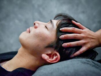 エミュ(Emyu)の写真/非日常空間をご体験★リフレッシュ＆疲労解消を実現する極上ヘッドスパ!日頃のストレスを癒しませんか？
