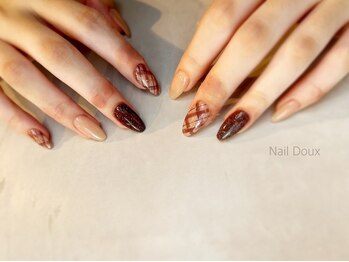 ブラウンチェックネイル