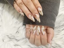 ネイビー(Naivy)/