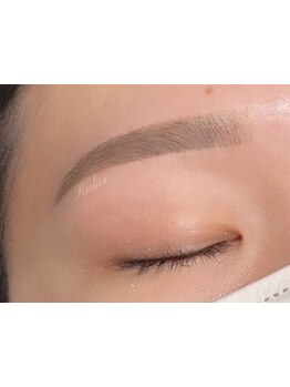 ゆったり空間で施術が受けられるサロン