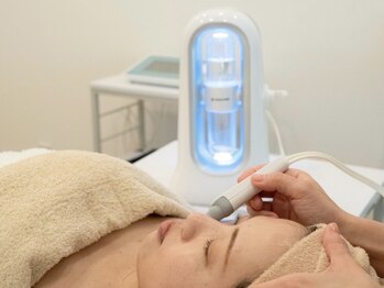 リノン(LINON)の写真/《ハイドラワン毛穴洗浄》詰まり・皮脂・角栓ケアで、触れたくなる肌へ