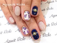 アグニークリッシェ(Agunik Riche)/【花柄ネイル】