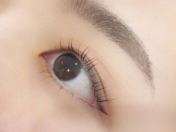 フィアラ 京都二条店(Fiara)/上まつ毛パーマ下パリジェンヌ