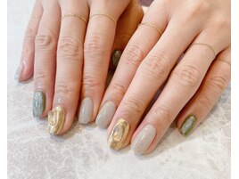 ～カーキニュアンスネイル～