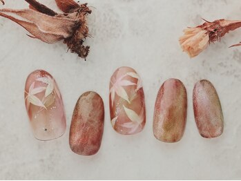 ネイルサロンアンドスクール ミュー(Nail Salon & school mieux)/もみじネイル