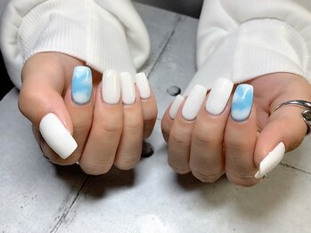 アンアント(An-ant)/ホワイト 雲ネイル