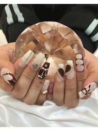 ハートとリボンネイル