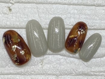 ハニービービー(Honey Bee Bee)/秋べっ甲ネイル