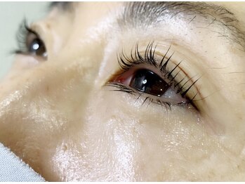 ウミカサロン(Umika Salon)/まつげパーマゆるめカール