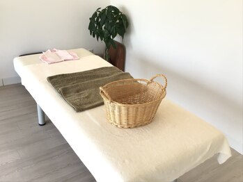 シンカ(SHINCA)/ゆったりとした癒やしの施術室