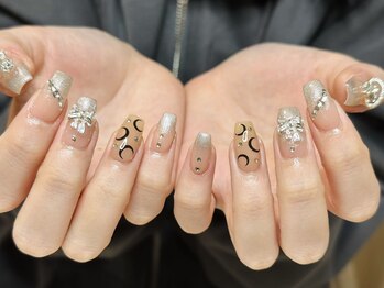 ウサギネイル 新大久保店(usagi nail)/派手ネイル