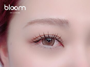 ブルーム(bloom)の写真/【朝9時OPEN!】まつ毛に関するお悩みも安心してご相談ください！経験豊富で技術力の高いスタッフが勢揃い！