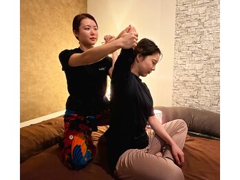 アジエスタ 新静岡駅前店(ASIESTA)/肩こりにお悩みの方