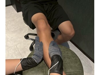 ディベス 仙台卸町本店(DIVES)/脚